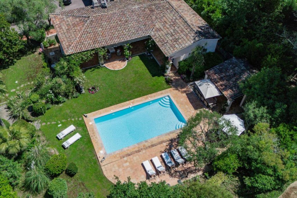 REF 1849 - Cannes - Villa Provencal Style to rent, Le Cannet