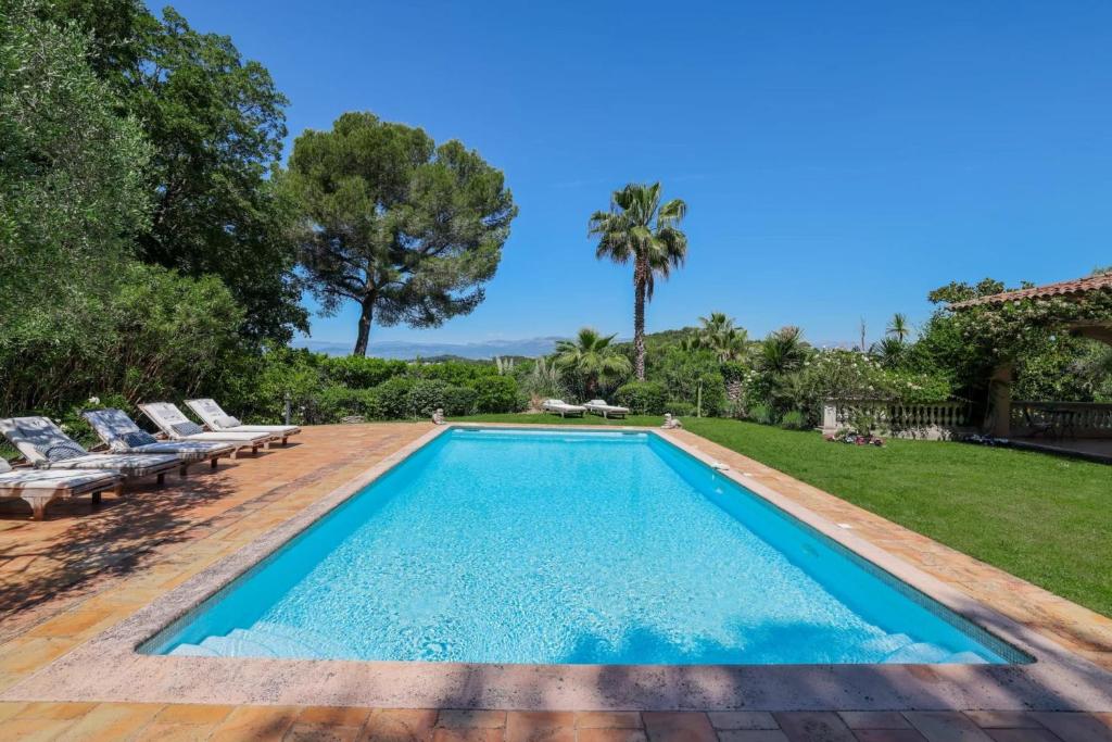 REF 1849 - Cannes - Villa Provencal Style to rent - 4