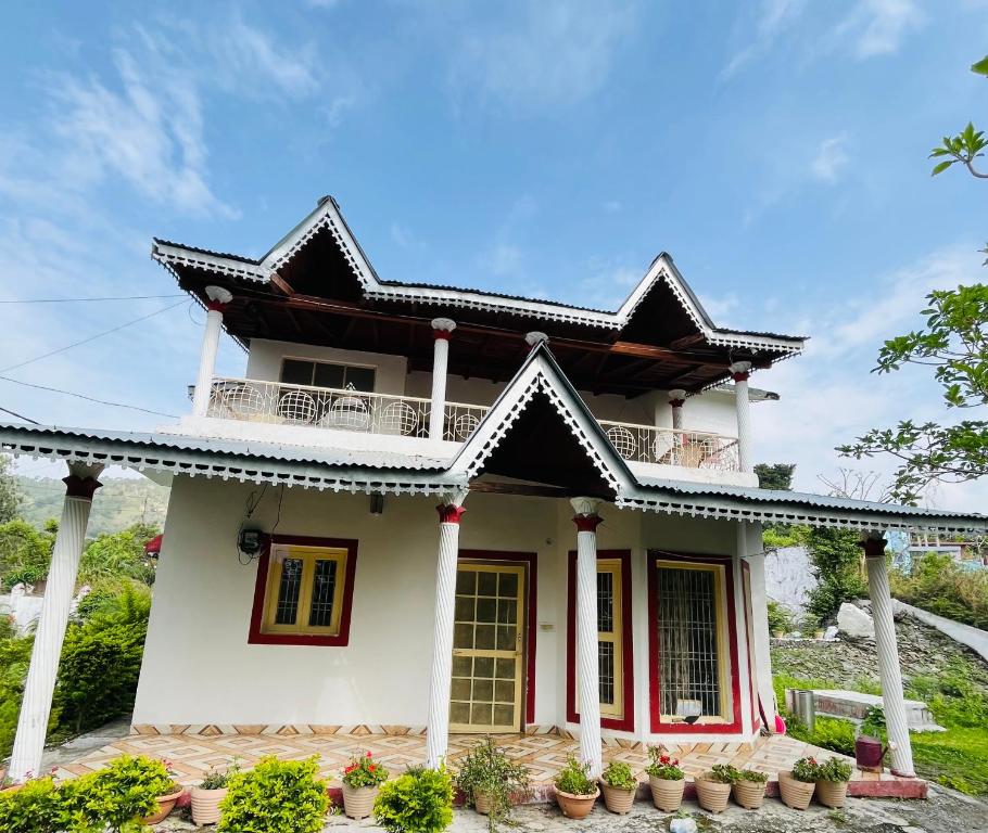 The Hidden Cove, Bhimtal