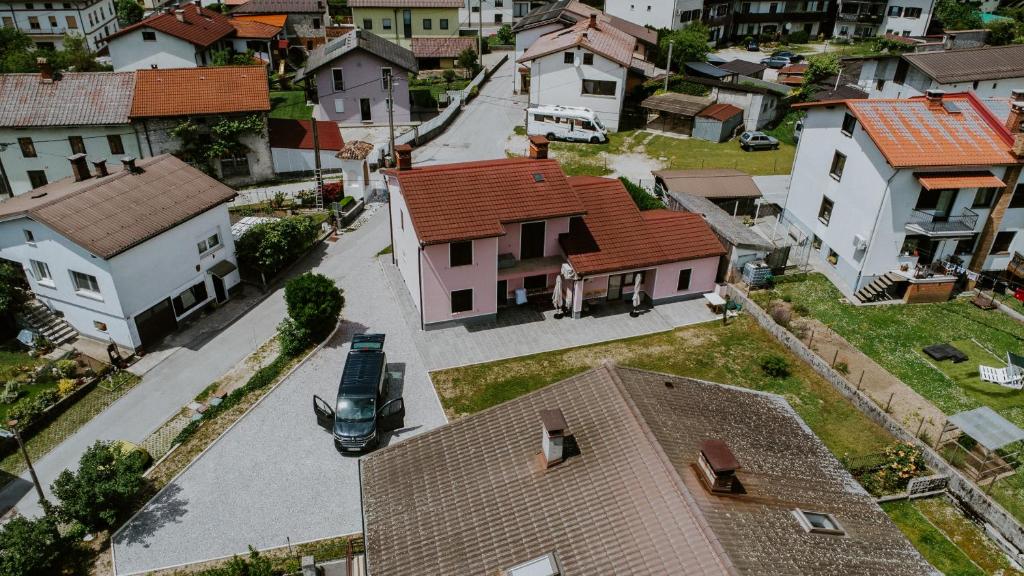 Jakova Hiša, Kobarid