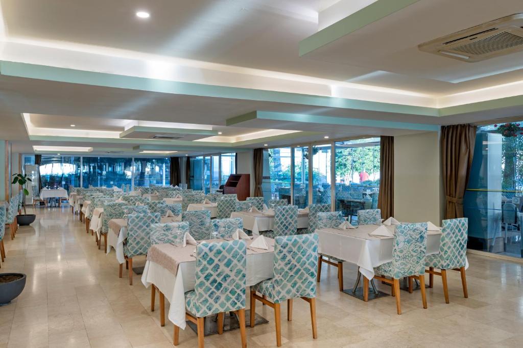 Sealight Resort Hotel — Restaurant & bars in Kuşadası, Aydin