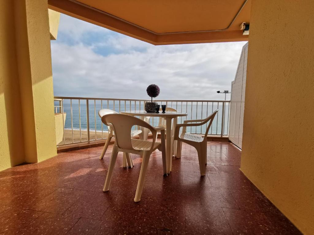 Apartamento frente al mar en Platja d'Aro - ES-209-3 - 5
