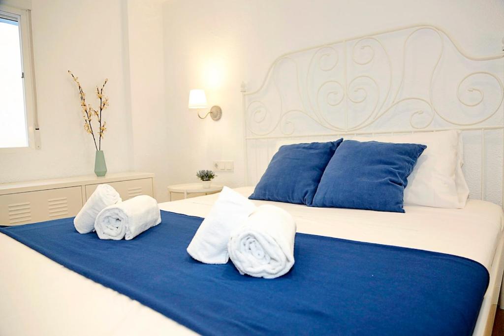 Modern Apartment in Alicante Old Town - City Center - 300mt to the beach - 4