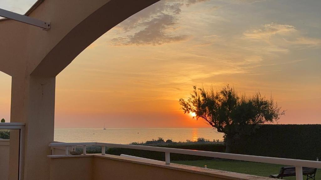 Apartamento Denia. Bajo en primera línea - 2