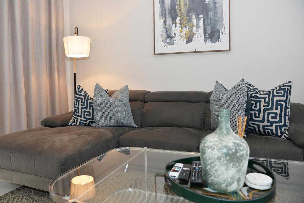 Eirini Elegant Aphrodite Apartment, Midrand