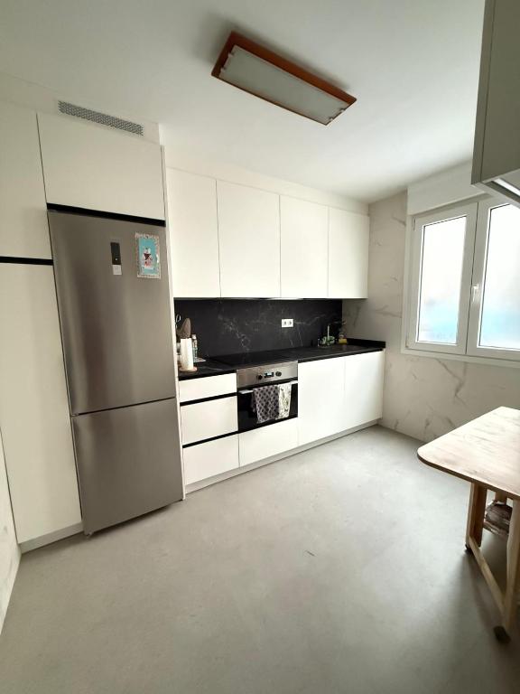 Habitación cerca del centro, baño y cocina compartida - 3
