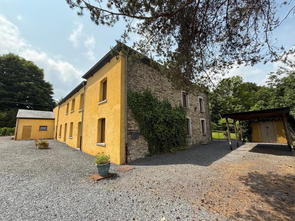 Arduinna's Nest B&B, Neufchâteau