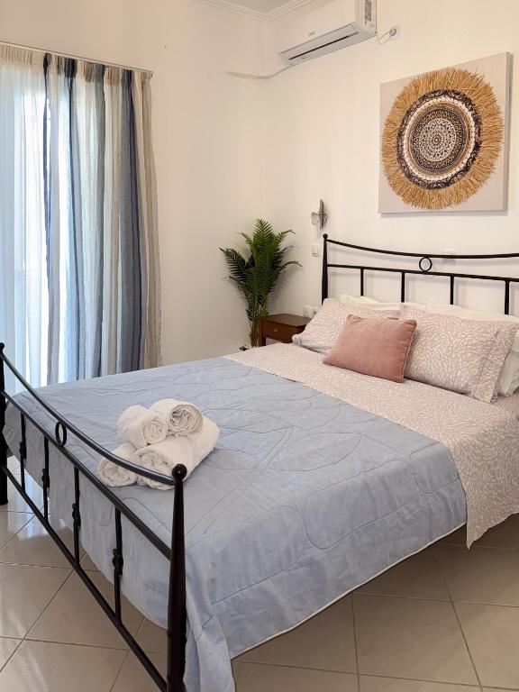 Thetis II, the Beach House, Vivari