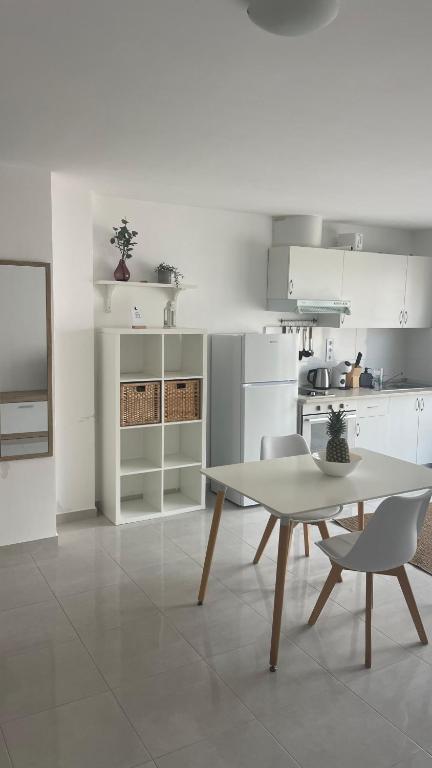 Apartment with a rooftop pool, Torrevieja