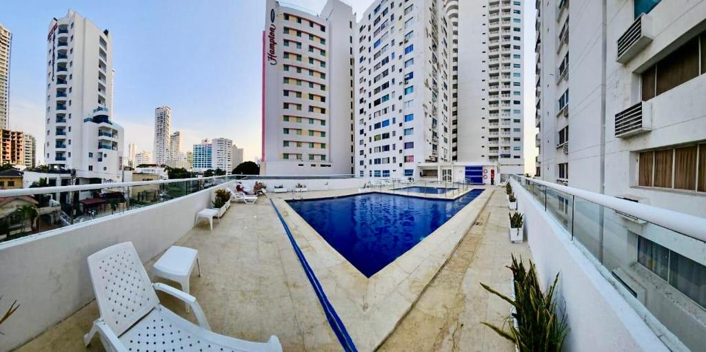 Hermoso apartamento caribeño Bocagrande Cartagena 100 metros - 4