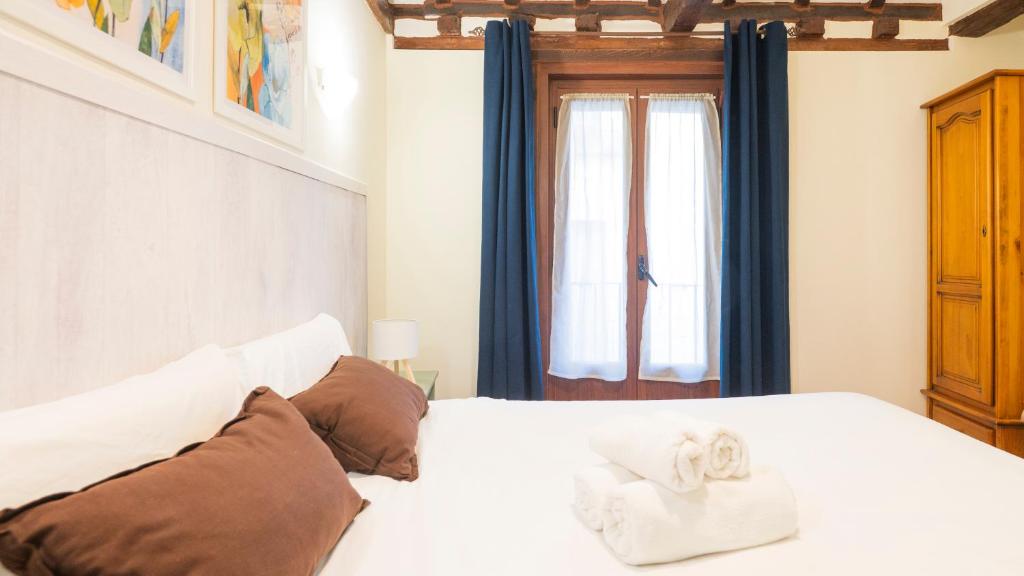 Hostal Alfonso XII by Toledo AP - 3