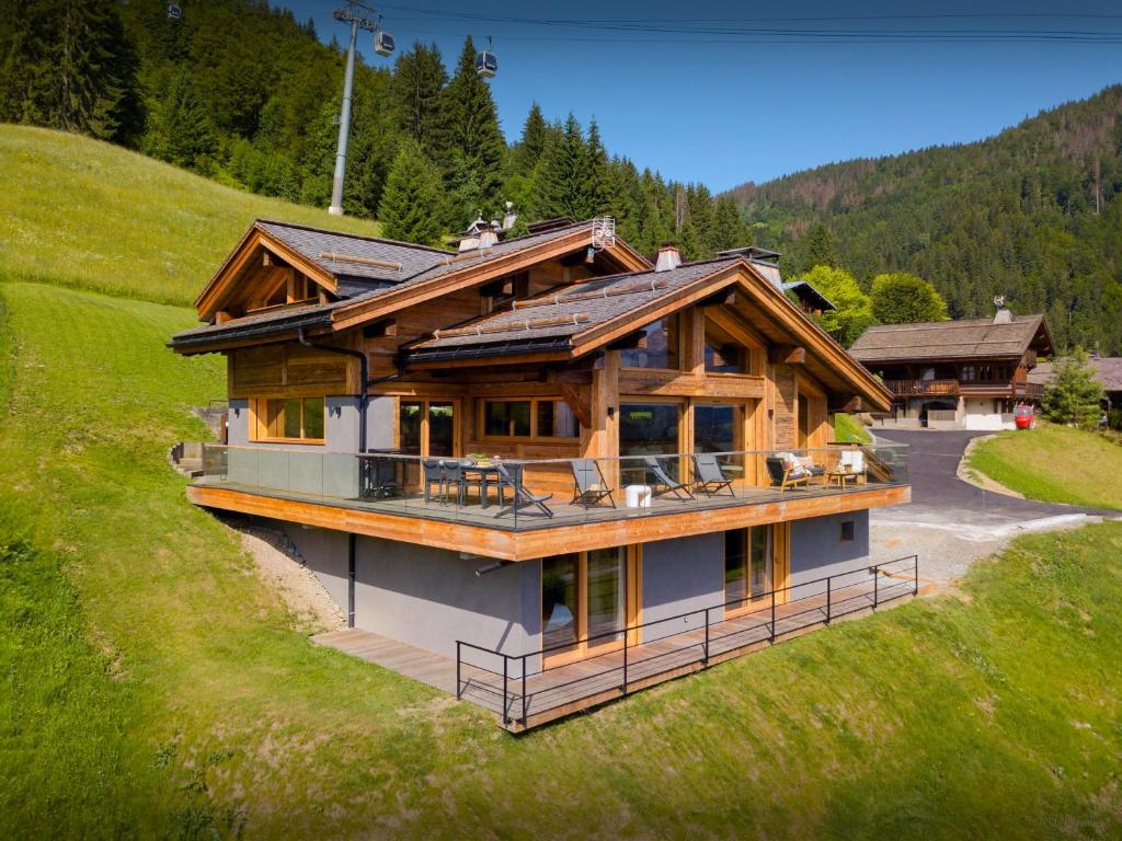 Chalet Fernand - OVO Network - 2