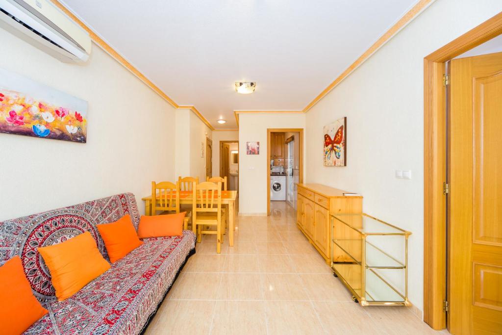 Apartamento con aparcamiento cerca del mar en Torrevieja - 2