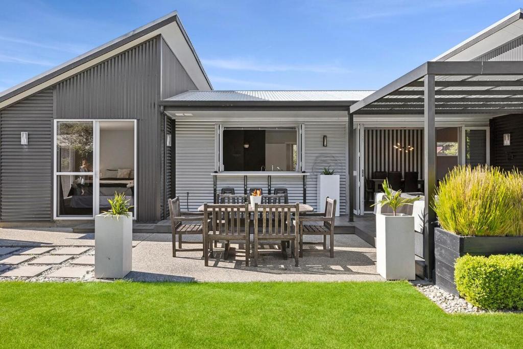 Mountain View House, Cromwell