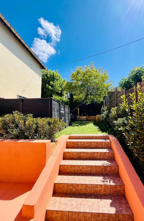 Maison 7-9p, Jardin avec Piscine, Terrasses, proche Plages, Marseille - 4