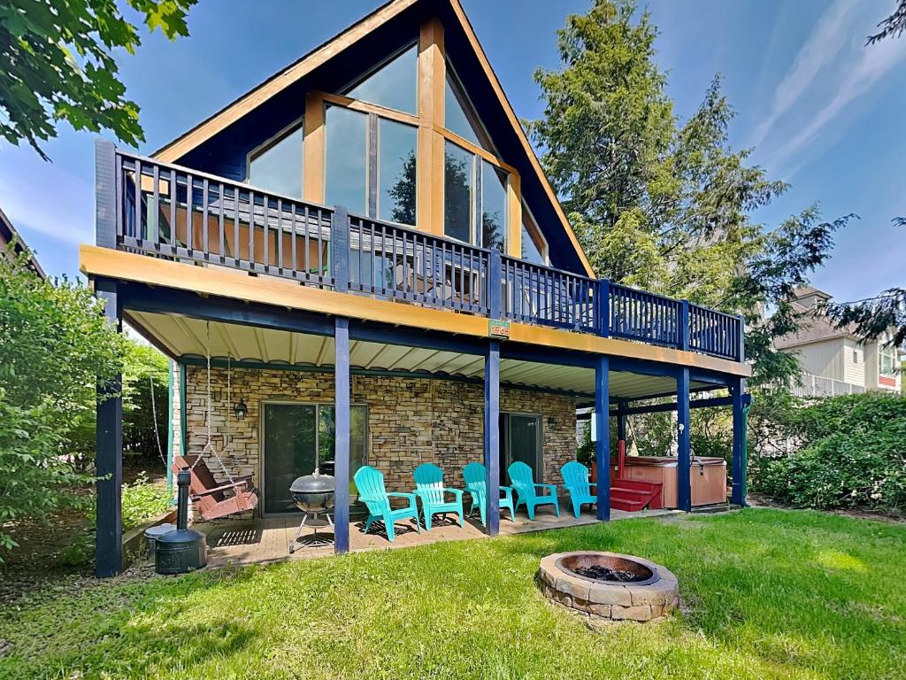 Almost Paradise, McHenry