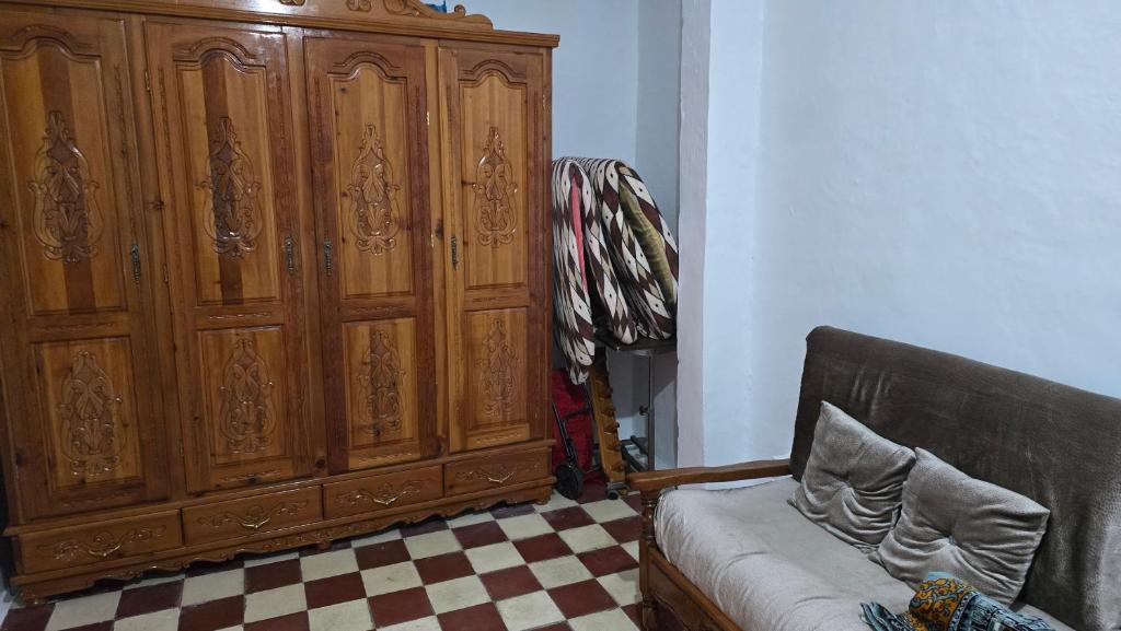 Merhaba, Šafšawán