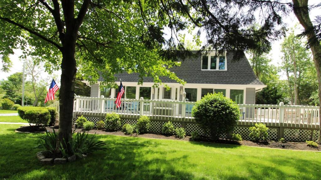 404 Fourth - 1St Fl - 4Br With A Pool!, West Cape May