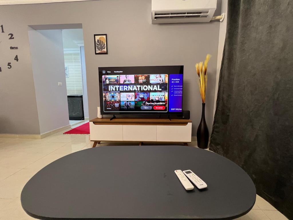 Modern at Madinaty 2 rms 2 bth close to craft zone, Madinaty