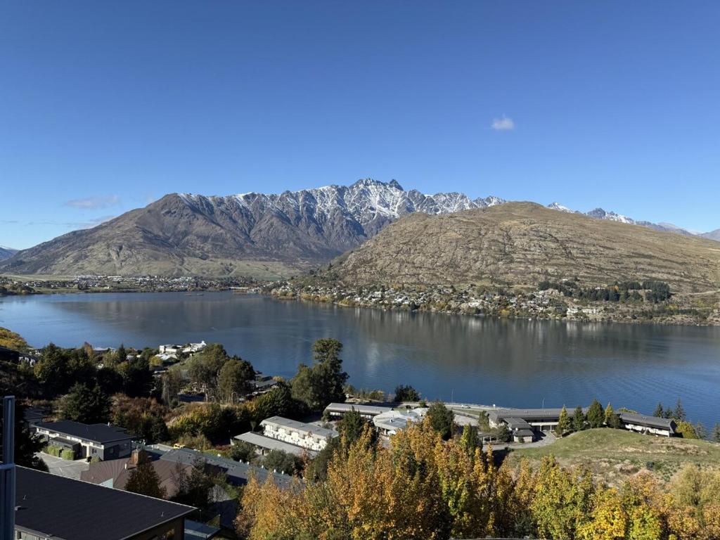 Goldrush #1, Queenstown