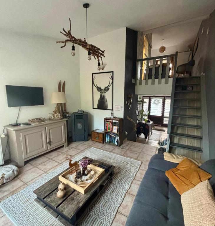 Chez Seb & Lulu, studio d'hôtes, Neufchateau