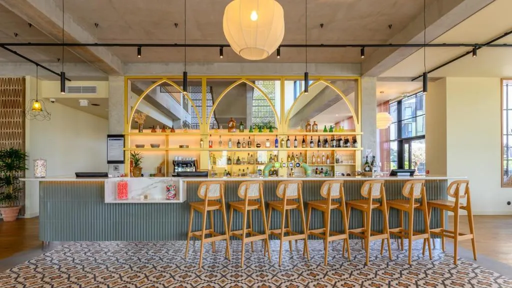 Kyriad Prestige Compiègne Hotel & Spa，位于贡比涅的酒店