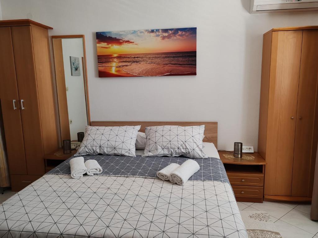 Studio Mali Raj, Supetar