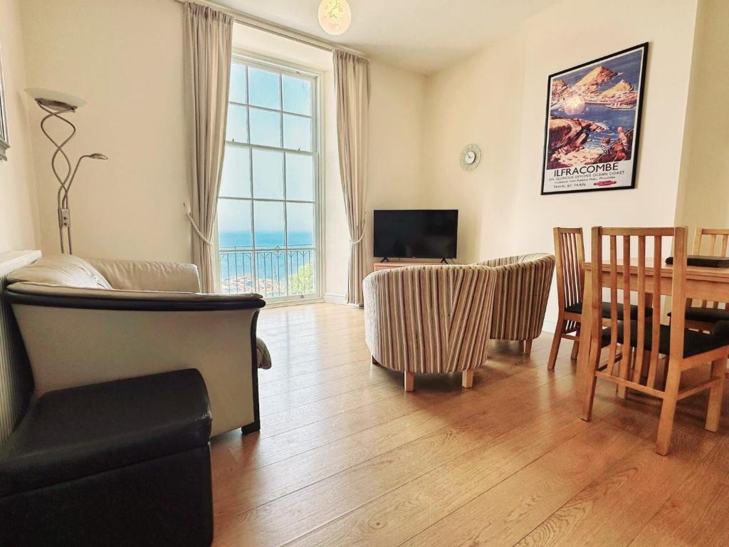 Harbour View, Hillsborough Terrace, Ilfracombe - photo 3