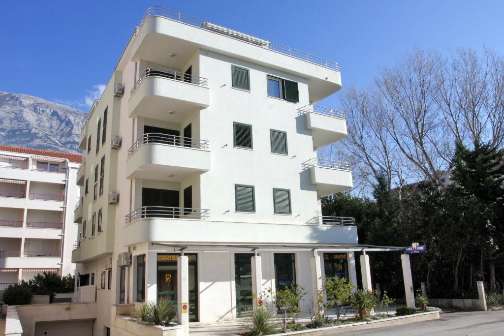 Apartments Sumic photo