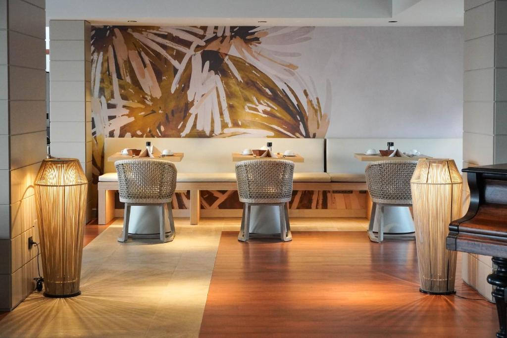 Marins Suites - Adults Only Hotel — Restaurant & bars in Cala Bona, Balearic Islands