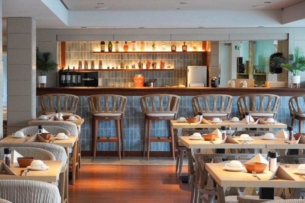 Marins Suites - Adults Only Hotel — Restaurant & bars in Cala Bona, Balearic Islands