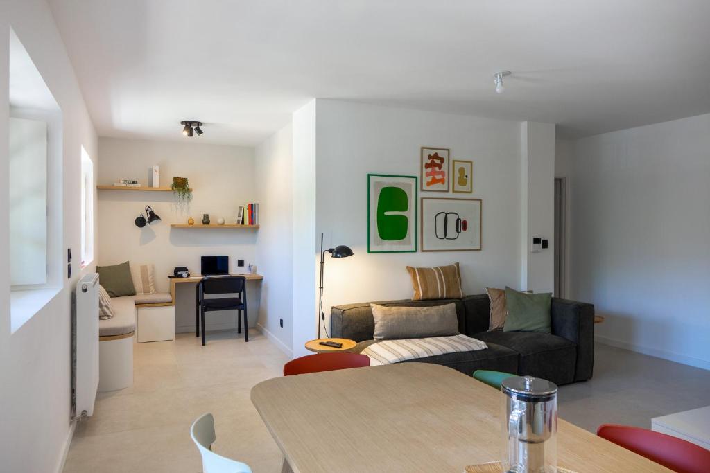 Appartement Design classé 3 étoiles avec Terrasse & Parking Privé - Hyper Centre Orléans - 2