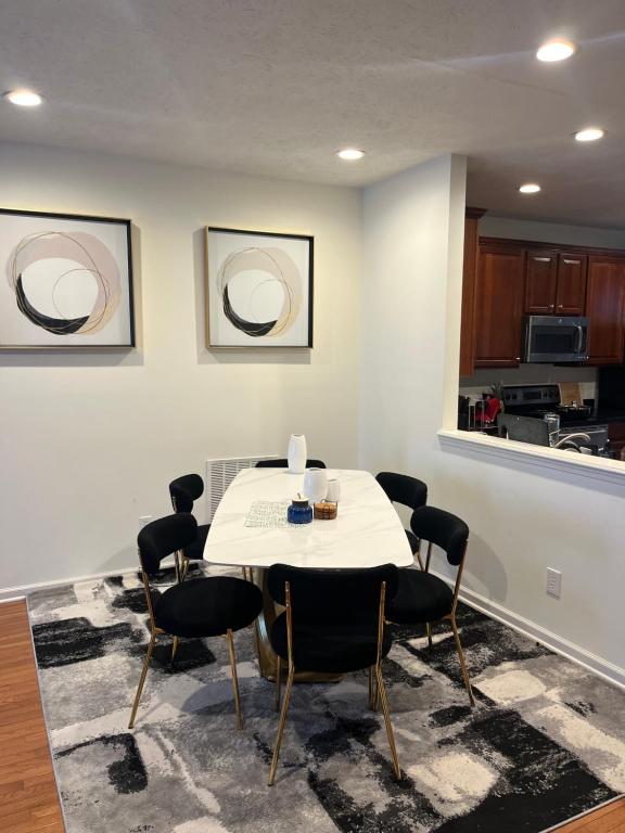 Bacebridge place, Indianapolis