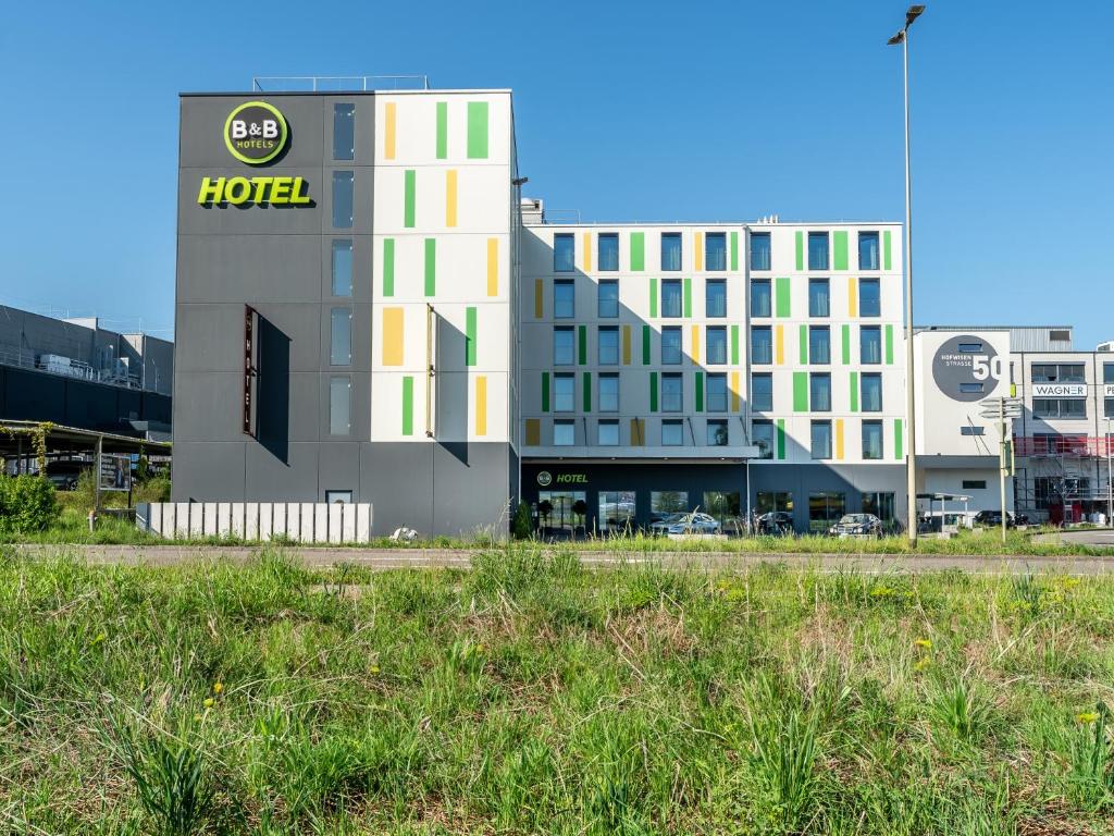 B&B HOTEL Zürich Airport (B&B HOTEL Zurich Airport)