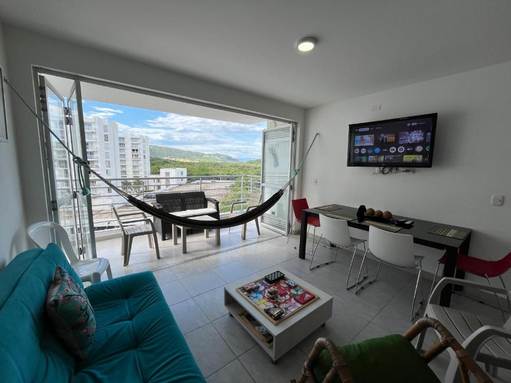 Hermoso apartamento en Girardot con vista a la montaña - 1
