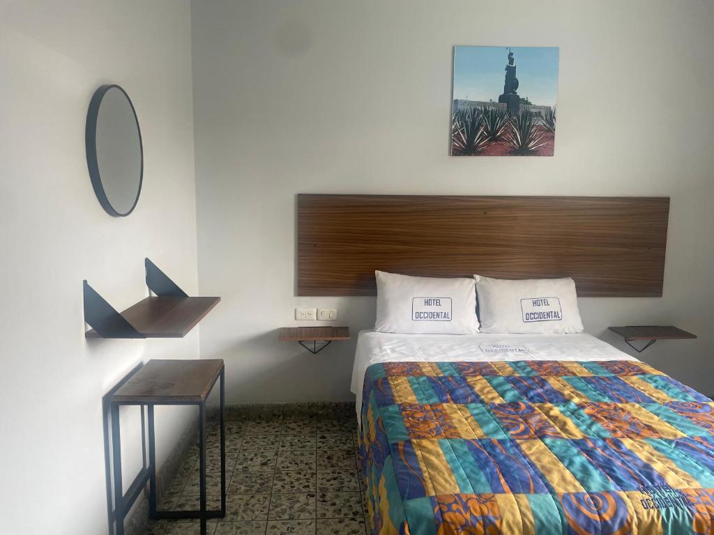 Hotel Occidental - 1