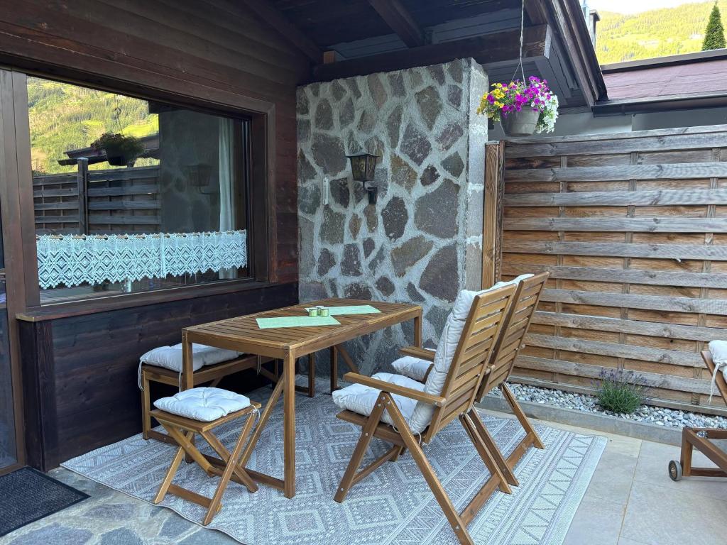 Ferienhaus Ella - 2