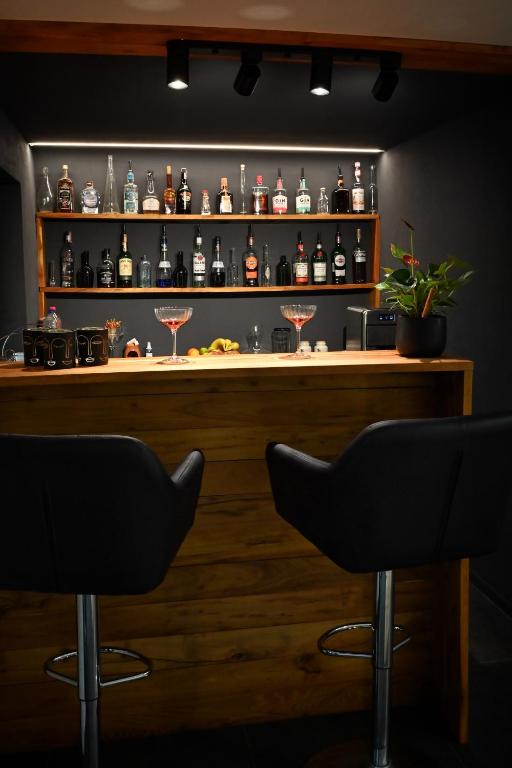 Sip & Sleep - A Vineyard Microhome Experience, Kékitő Pusta