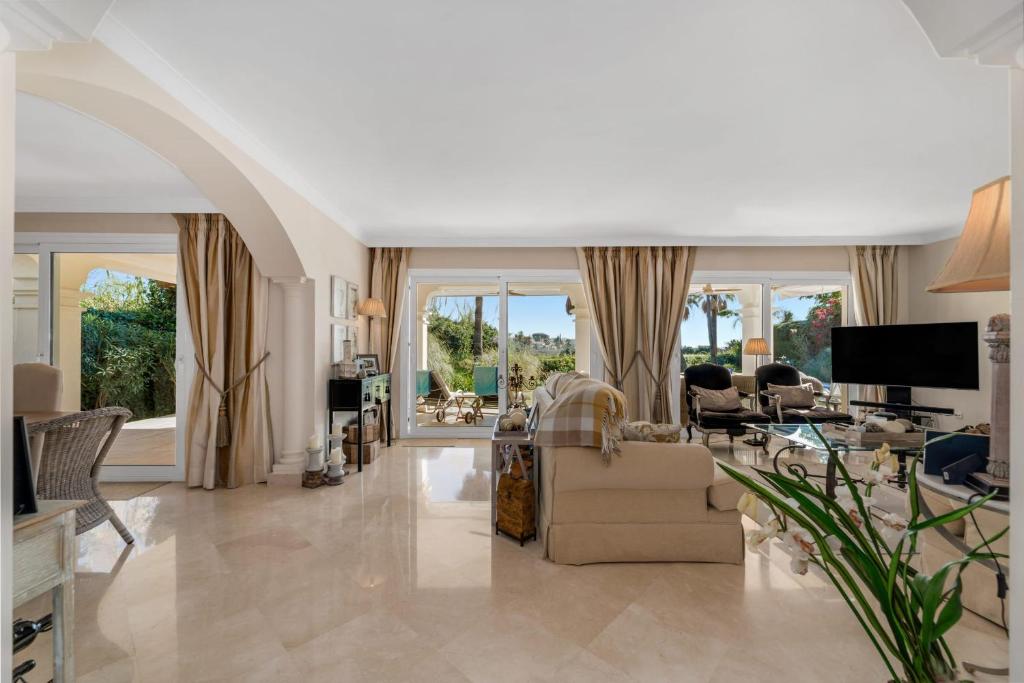 All About Villa Casal - 5