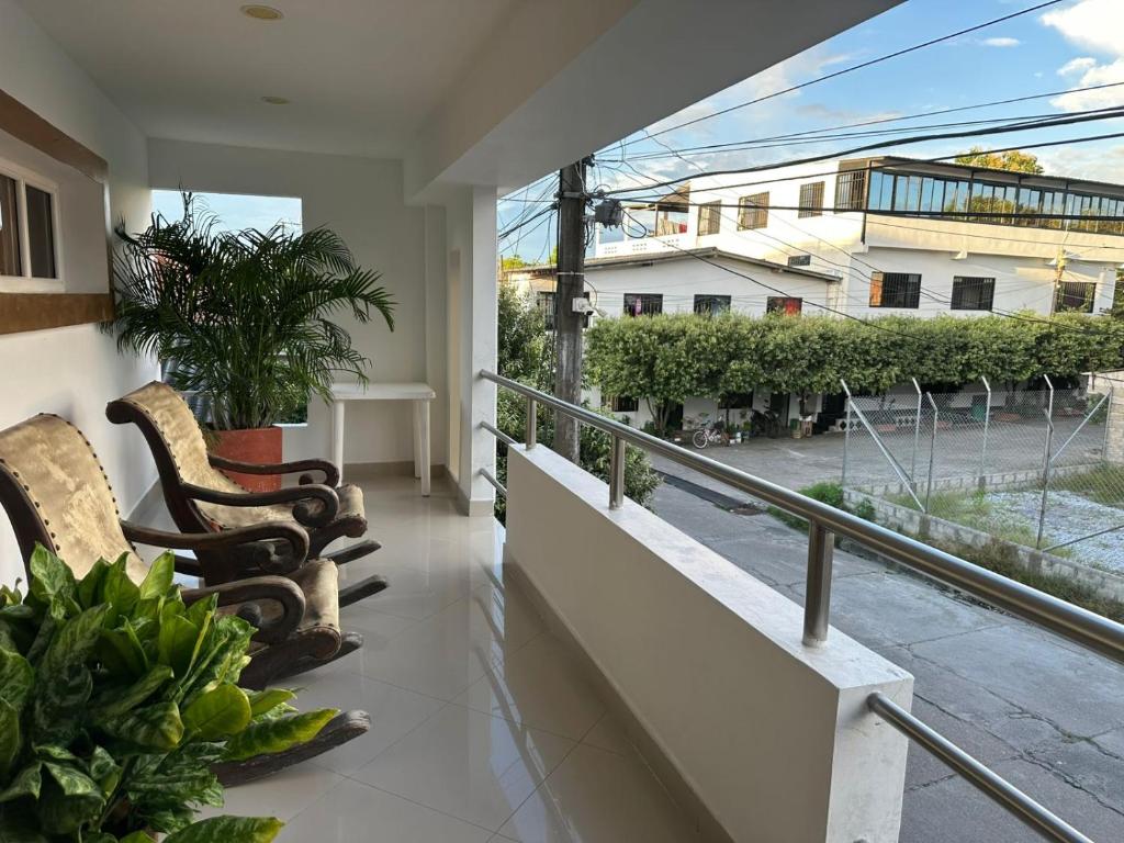 Hotel Puerto Dorado - 3