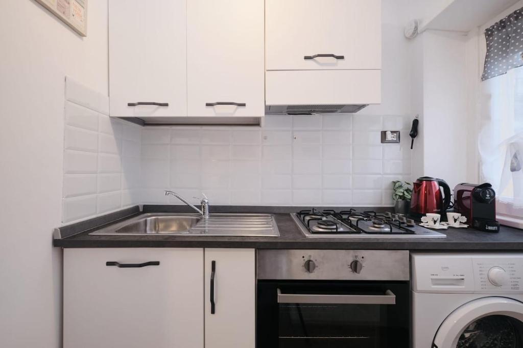 Tuscolana White Apartment - 3
