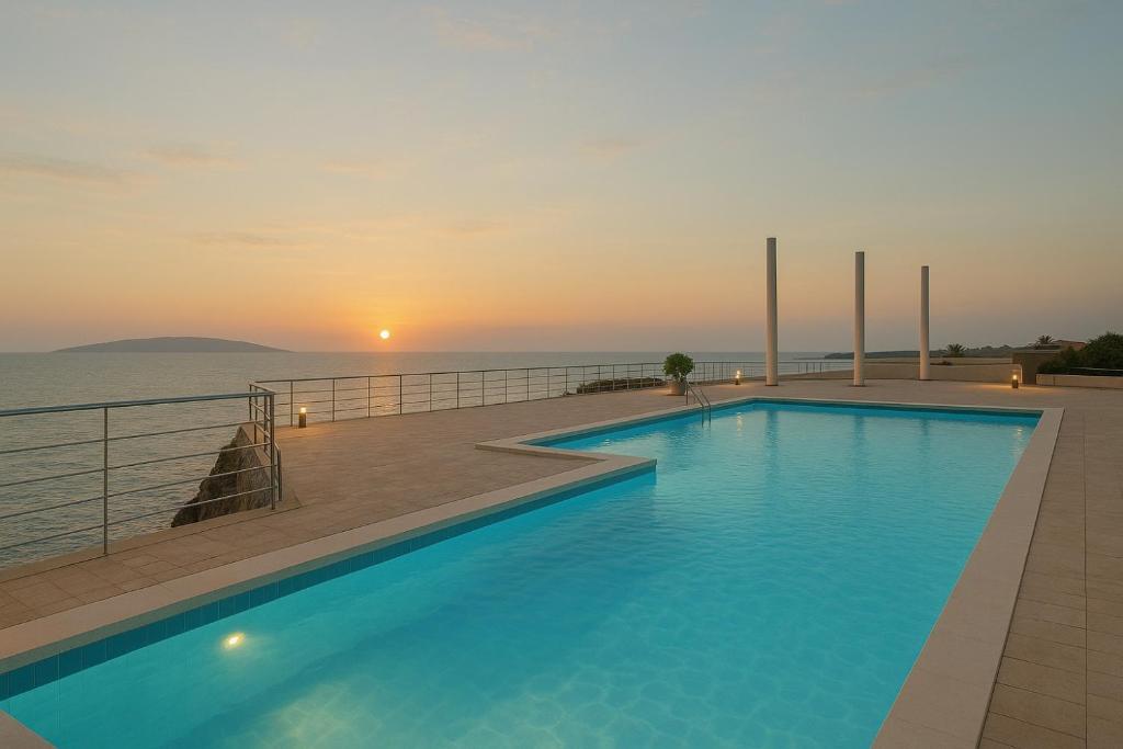 Costa Isora 1 Frontline By Paramount Holidays, Puerto de Santiago