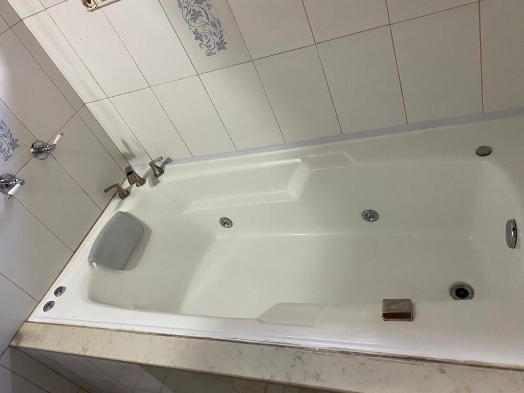 Beach View, Corinthe