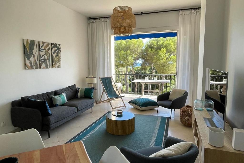 Apartment for 6 with terrace 100 m from the sea - 2