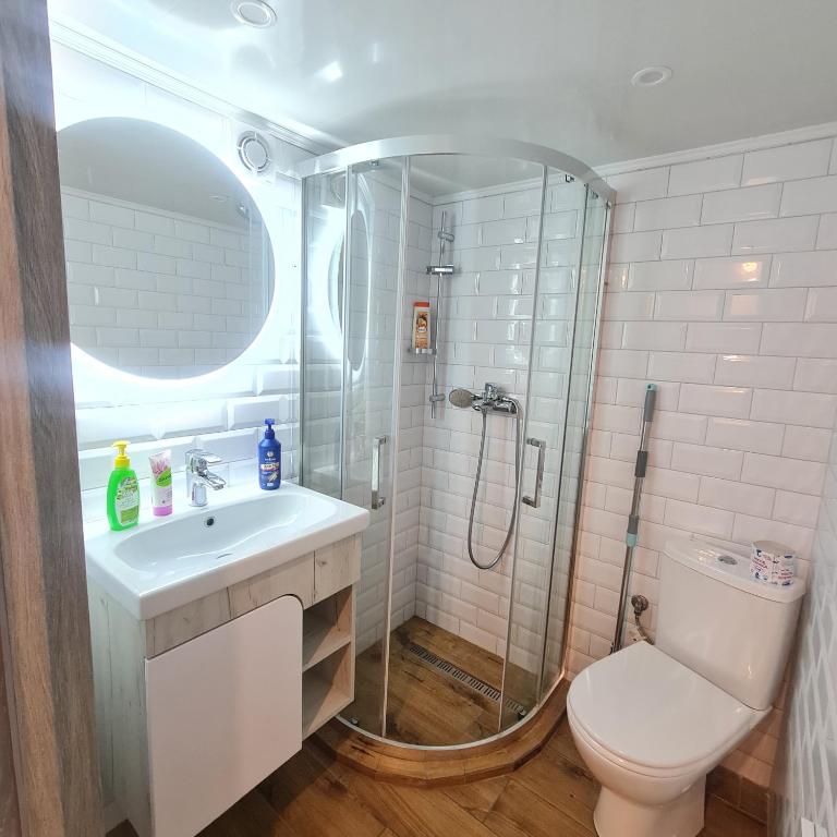 Smart Нечуя-Левицького 16-5, Lvov