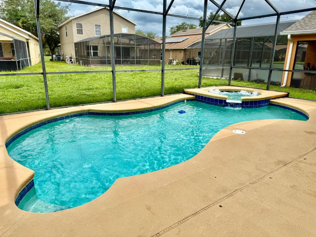 Disconnect to Reconnect!, Davenport