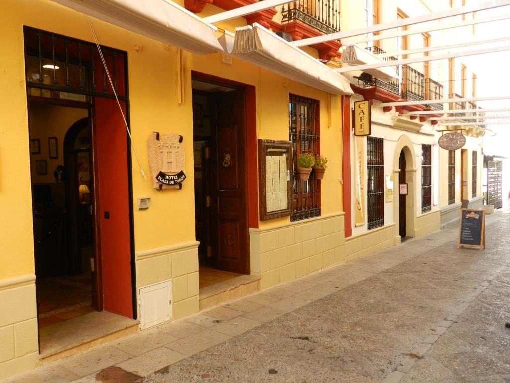 Plaza de Toros — Hotel in Ronda