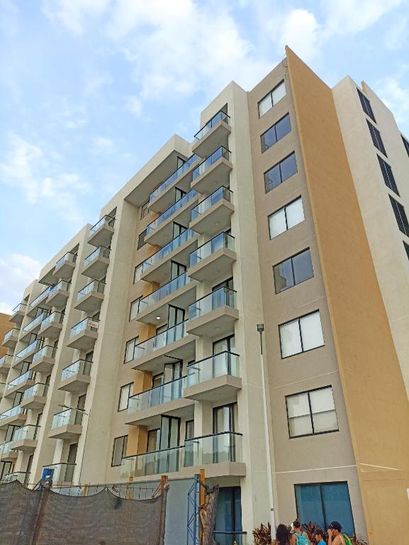 Apartamento Moderno a Estrenar con Excelente Ubicación Santa Marta - 5