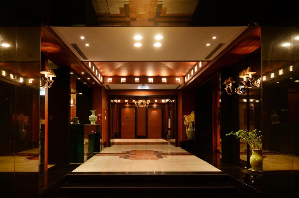 제주 오리엔탈 호텔 수영장 또는 오션뷰 이미지