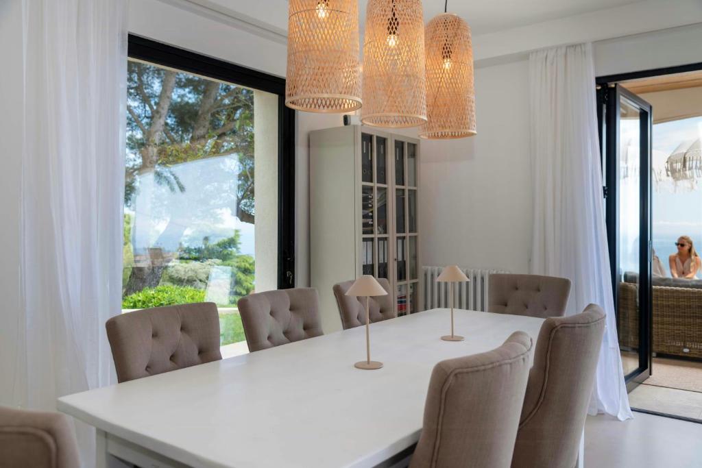 Luxury Villa With Sea View Over Monaco - 3